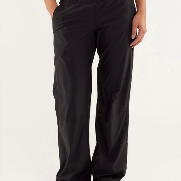 Lululemon Black Dog Runner Pants size 6 Small *No Liner - Picture 2 of 9